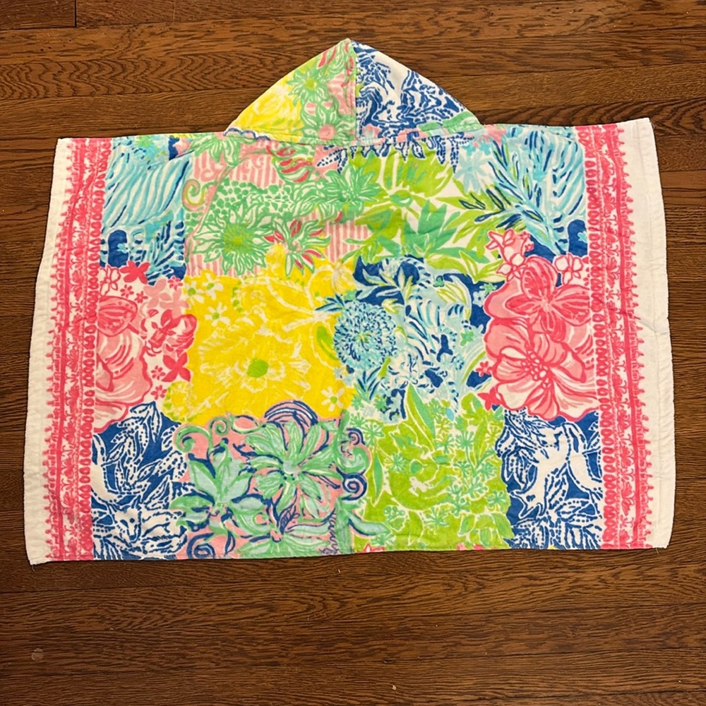 Pottery Barn Kids Lilly Pulitzer Baby Towel NWOT